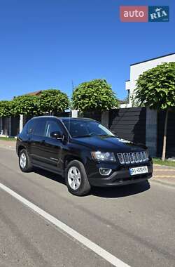Внедорожник / Кроссовер Jeep Compass 2015 в 