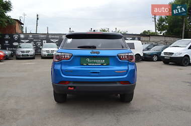 Внедорожник / Кроссовер Jeep Compass 2019 в 