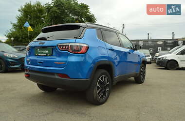 Внедорожник / Кроссовер Jeep Compass 2019 в 