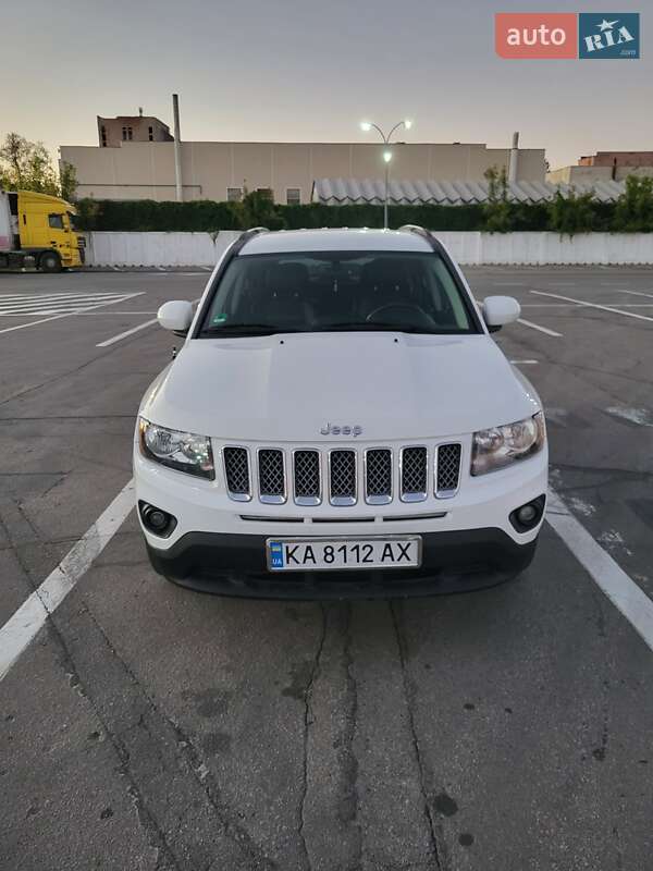 Внедорожник / Кроссовер Jeep Compass 2016 в Полтаве