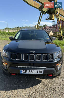 Внедорожник / Кроссовер Jeep Compass 2019 в 