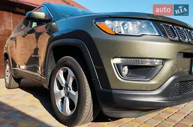 Внедорожник / Кроссовер Jeep Compass 2017 в 