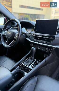 Внедорожник / Кроссовер Jeep Compass 2022 в 