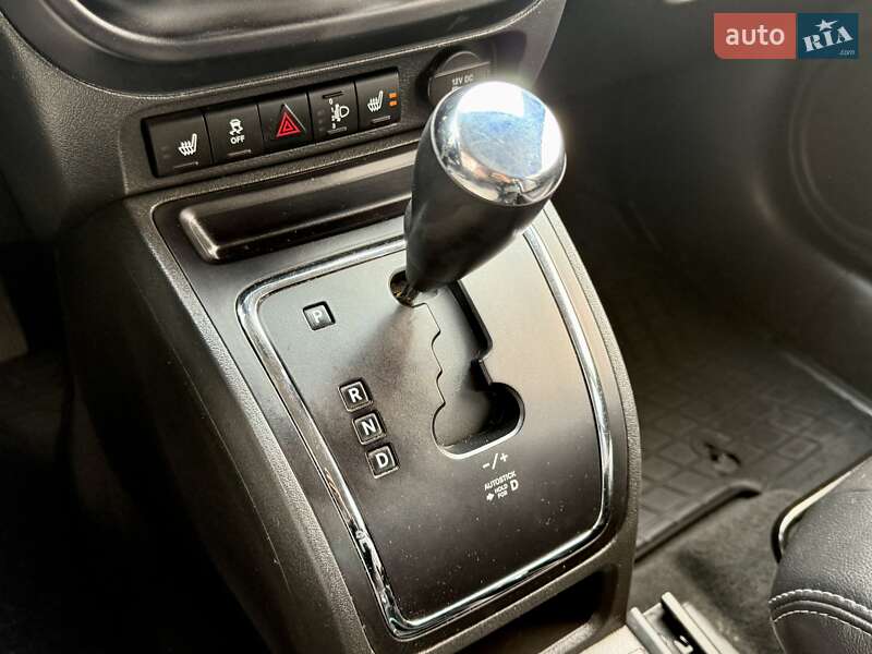 Внедорожник / Кроссовер Jeep Compass 2012 в Харькове