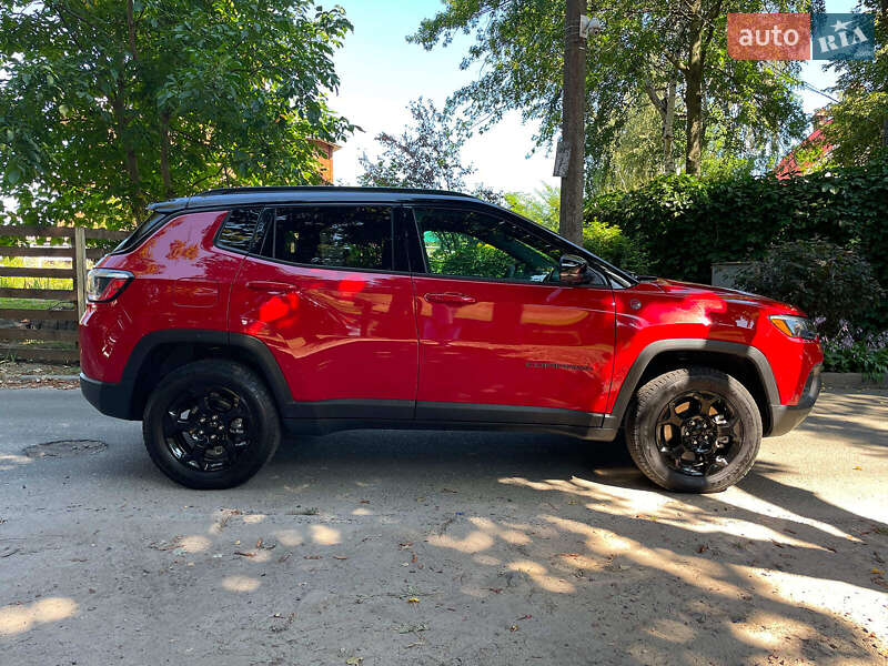 Позашляховик / Кросовер Jeep Compass 2023 в Києві фото 8 Позашляховик / Кросовер Jeep Compass 2023 в Києві