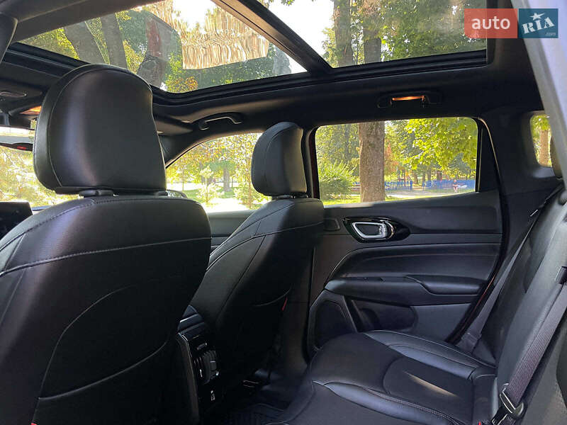 Позашляховик / Кросовер Jeep Compass 2023 в Києві фото 31 Позашляховик / Кросовер Jeep Compass 2023 в Києві