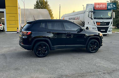 Внедорожник / Кроссовер Jeep Compass 2020 в 