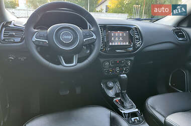 Внедорожник / Кроссовер Jeep Compass 2020 в 