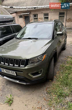 Внедорожник / Кроссовер Jeep Compass 2020 в 