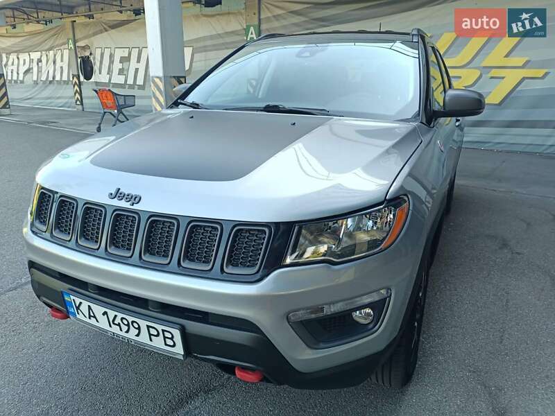 Внедорожник / Кроссовер Jeep Compass 2021 в Киеве