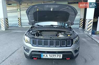Внедорожник / Кроссовер Jeep Compass 2021 в 