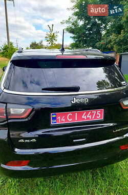 Внедорожник / Кроссовер Jeep Compass 2022 в 