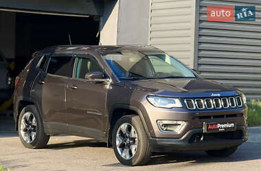 Внедорожник / Кроссовер Jeep Compass 2019 в 