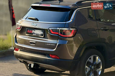 Внедорожник / Кроссовер Jeep Compass 2019 в 