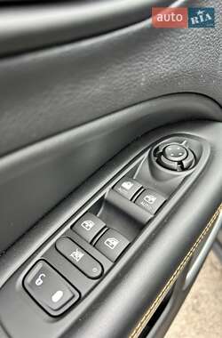 Внедорожник / Кроссовер Jeep Compass 2017 в 