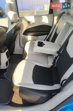 Внедорожник / Кроссовер Jeep Compass 2019 в 