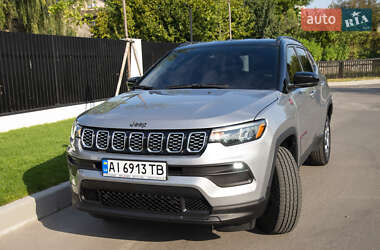Внедорожник / Кроссовер Jeep Compass 2022 в 