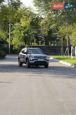 Внедорожник / Кроссовер Jeep Compass 2022 в 