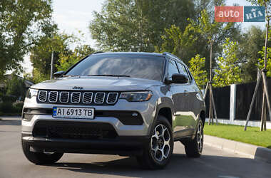 Внедорожник / Кроссовер Jeep Compass 2022 в 