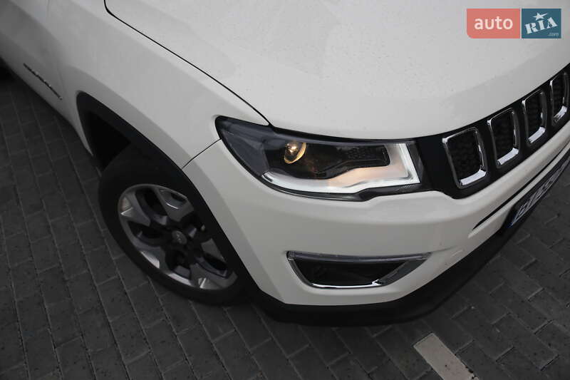 Внедорожник / Кроссовер Jeep Compass 2017 в Кременчуге