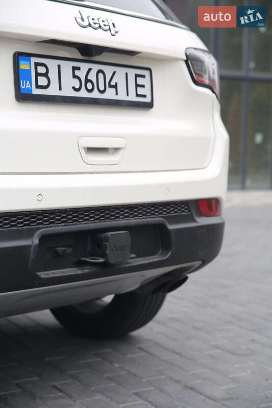 Внедорожник / Кроссовер Jeep Compass 2017 в Кременчуге