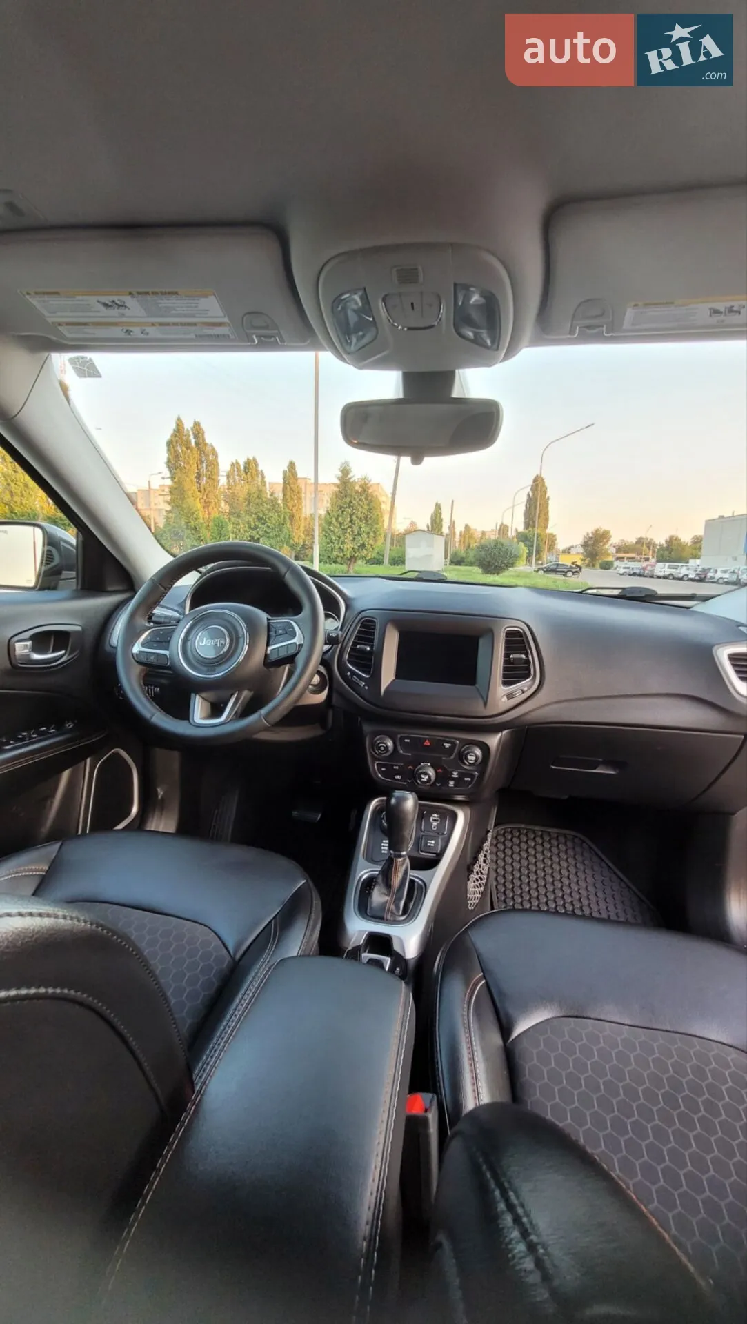 2019 Jeep Compass - мініатюра 12