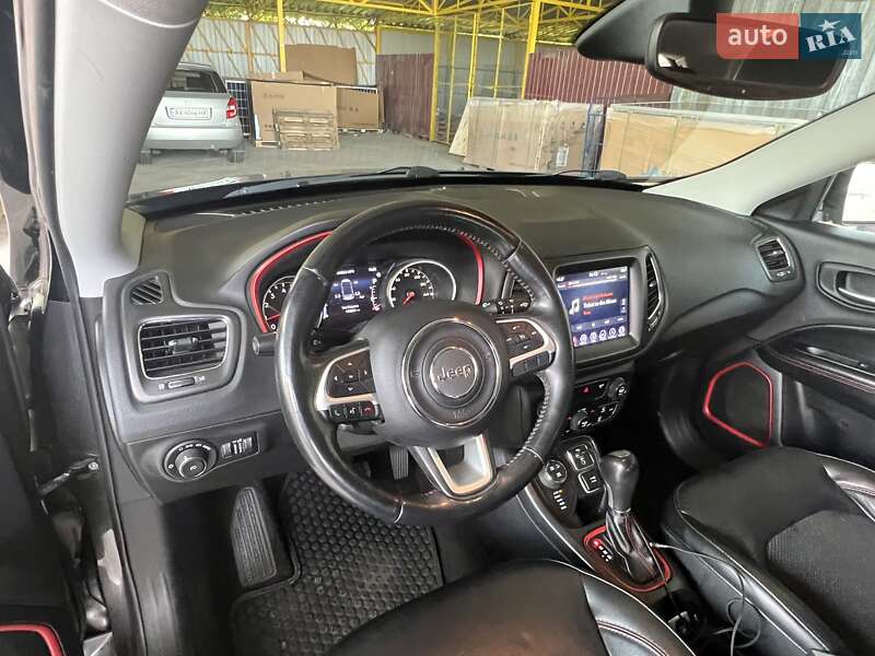 Внедорожник / Кроссовер Jeep Compass 2018 в Харькове