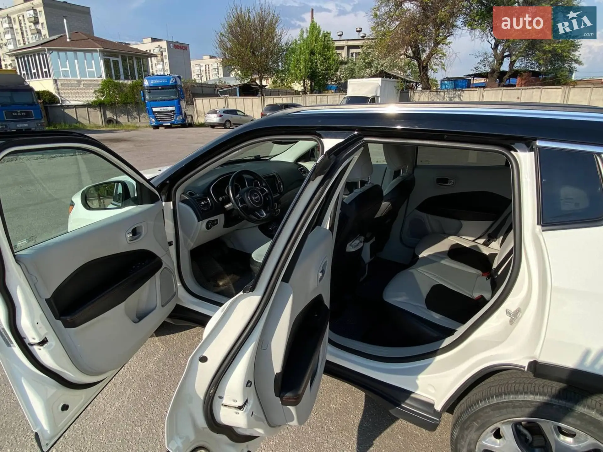 2018 Jeep Compass - мініатюра 15