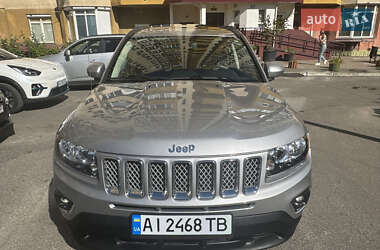 Внедорожник / Кроссовер Jeep Compass 2014 в 