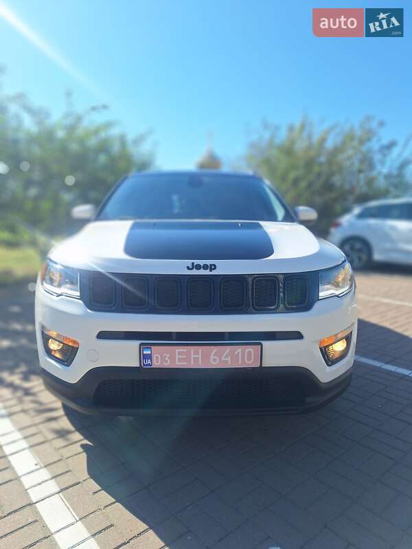 Внедорожник / Кроссовер Jeep Compass 2018 в Киеве