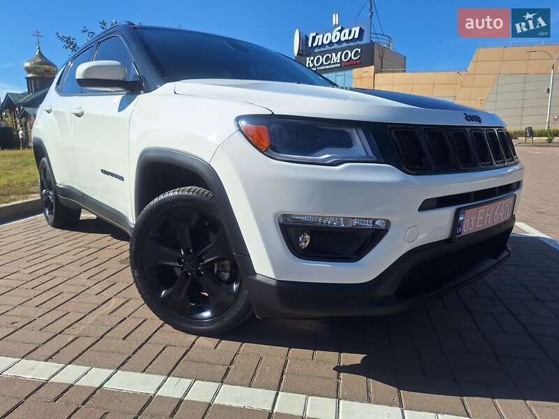 Внедорожник / Кроссовер Jeep Compass 2018 в Киеве