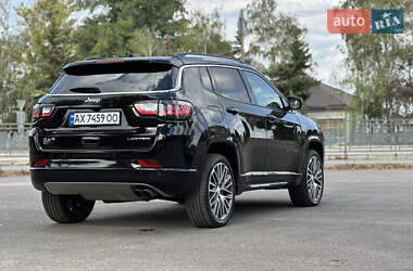 Внедорожник / Кроссовер Jeep Compass 2021 в 
