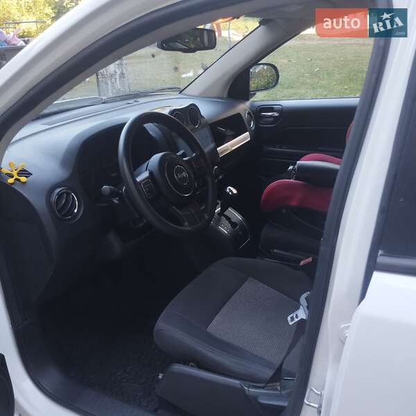 Внедорожник / Кроссовер Jeep Compass 2015 в Харькове фото 3 Внедорожник / Кроссовер Jeep Compass 2015 в Харькове