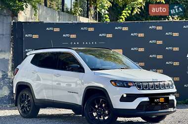 Внедорожник / Кроссовер Jeep Compass 2022 в 