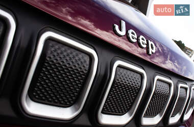 Внедорожник / Кроссовер Jeep Compass 2022 в 