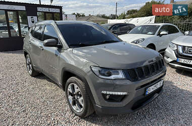 Внедорожник / Кроссовер Jeep Compass 2019 в 