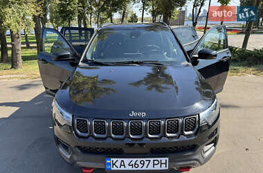 Внедорожник / Кроссовер Jeep Compass 2023 в 