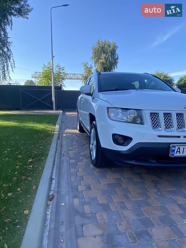Внедорожник / Кроссовер Jeep Compass 2014 в Броварах