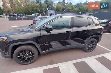 Внедорожник / Кроссовер Jeep Compass 2021 в Киеве