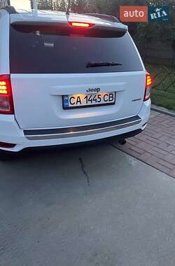 Внедорожник / Кроссовер Jeep Compass 2011 в Золотоноше