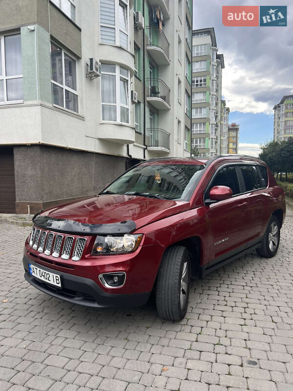 Внедорожник / Кроссовер Jeep Compass 2016 в Ивано-Франковске