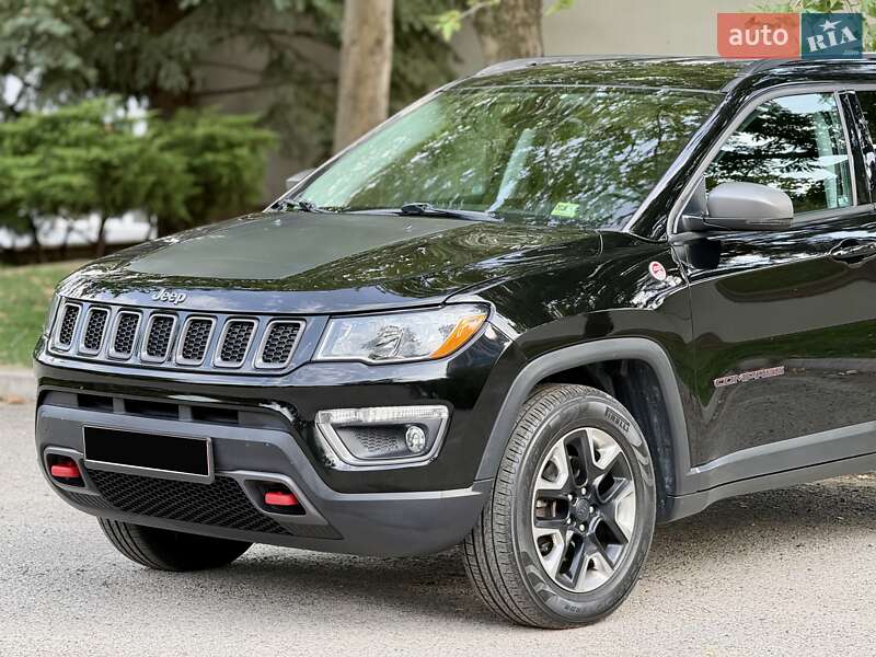 Внедорожник / Кроссовер Jeep Compass 2018 в Днепре