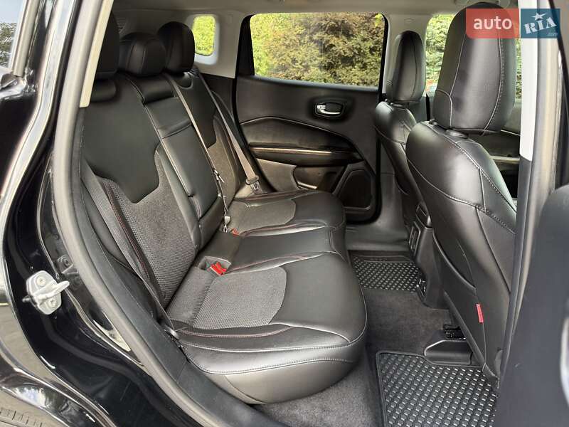 Внедорожник / Кроссовер Jeep Compass 2018 в Днепре
