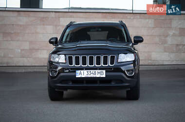 Внедорожник / Кроссовер Jeep Compass 2014 в 