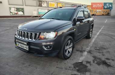 Внедорожник / Кроссовер Jeep Compass 2016 в Павлограде