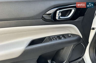 Внедорожник / Кроссовер Jeep Compass 2022 в 