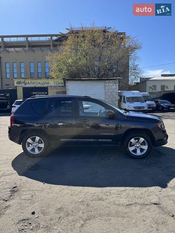 Позашляховик / Кросовер Jeep Compass 2014 в Києві фото 6 Позашляховик / Кросовер Jeep Compass 2014 в Києві