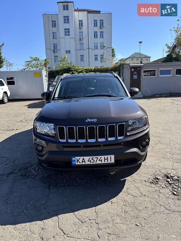 Позашляховик / Кросовер Jeep Compass 2014 в Києві фото 8 Позашляховик / Кросовер Jeep Compass 2014 в Києві