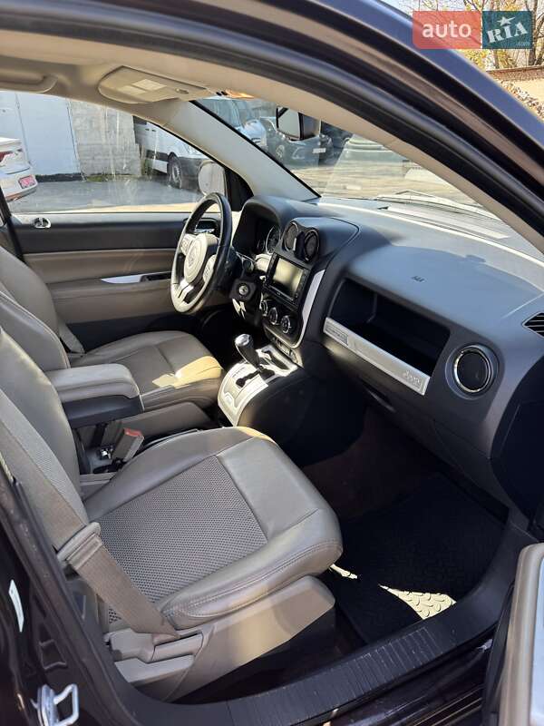Позашляховик / Кросовер Jeep Compass 2014 в Києві фото 11 Позашляховик / Кросовер Jeep Compass 2014 в Києві