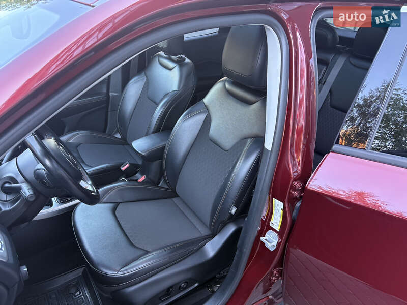 Внедорожник / Кроссовер Jeep Compass 2020 в Полтаве